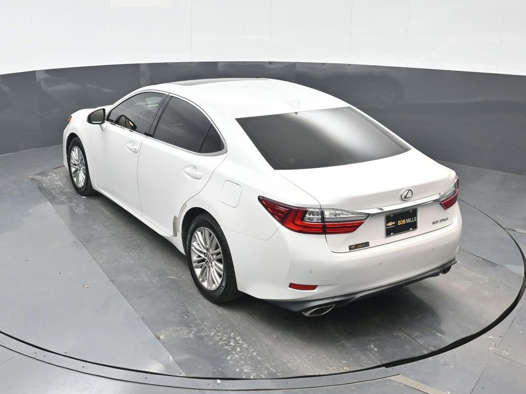 Used 2016 Lexus ES 350 w/ Premium Package w/Wood Trim image 17