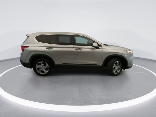 Used 2023 Hyundai Santa Fe SE FWD image 5