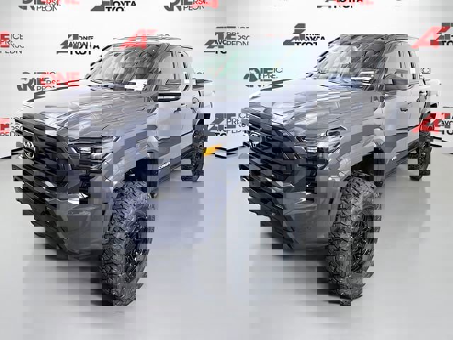 New 2025 Toyota Tacoma SR5 video 3