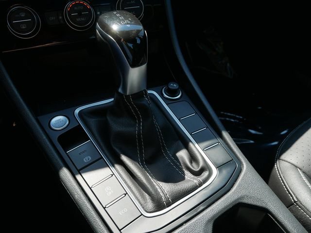 Used 2024 Volkswagen Jetta SE FWD image 23