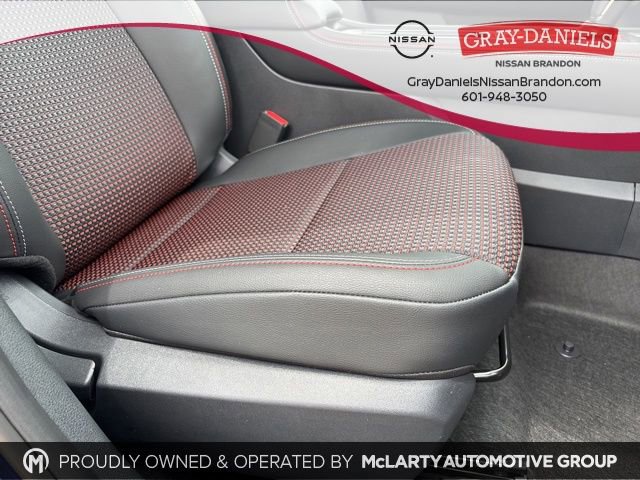 New 2025 Nissan Kicks SR image 21