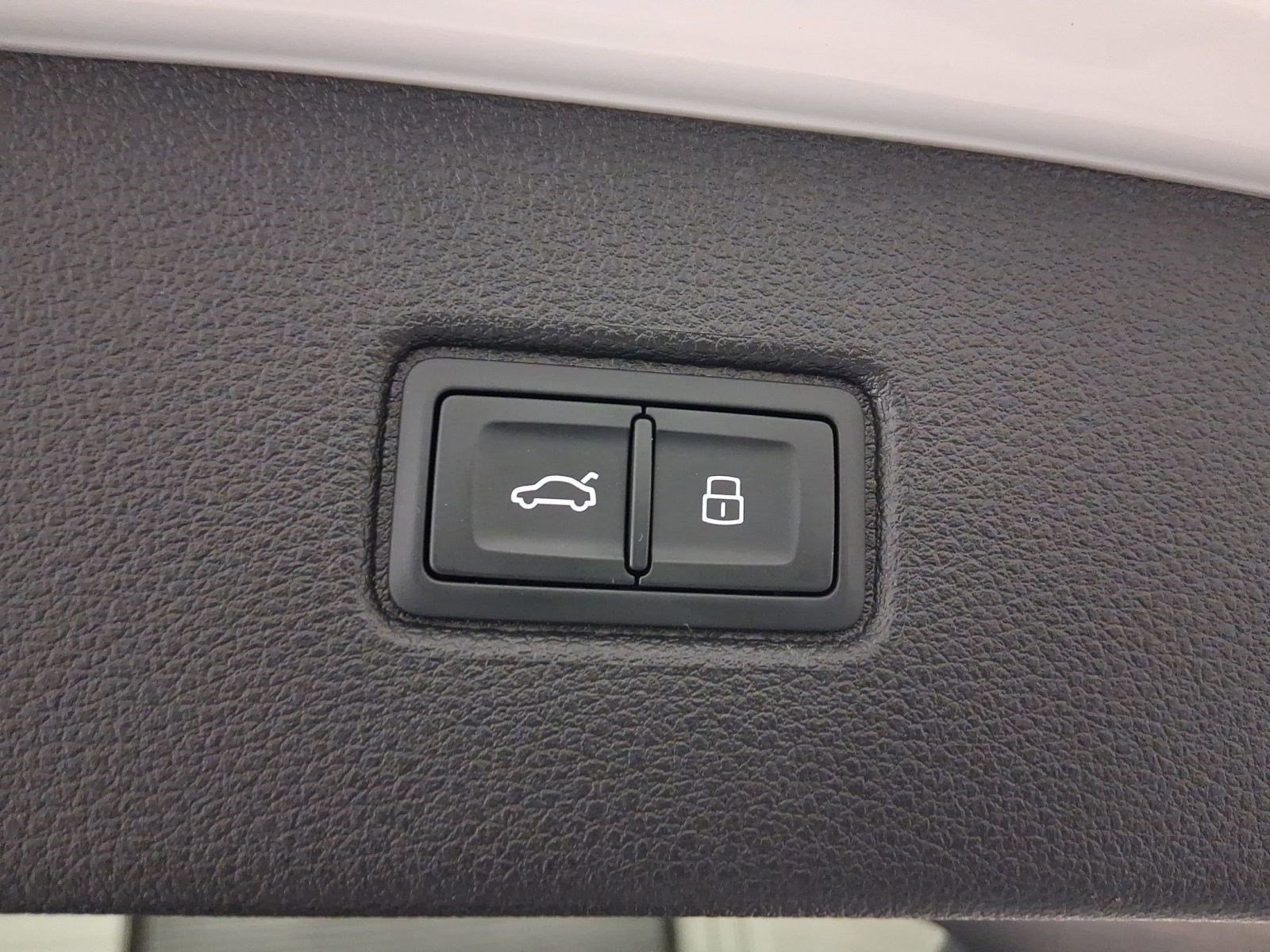 Certified 2025 Audi Q7 Premium Plus w/ Premium Plus Package image 29