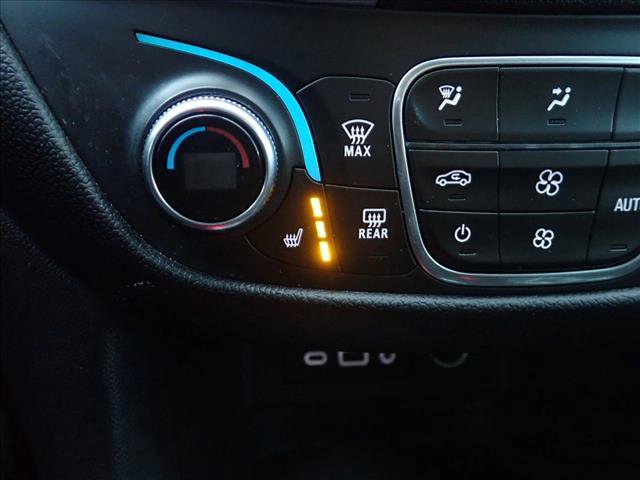 Used 2020 Chevrolet Equinox LT w/ Sport Edition image 21