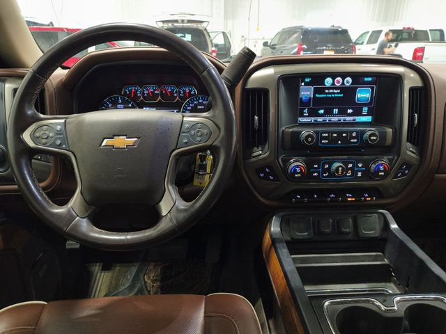 Used 2014 Chevrolet Silverado 1500 High Country w/ High Country Premium Package AWD/4WD image 5