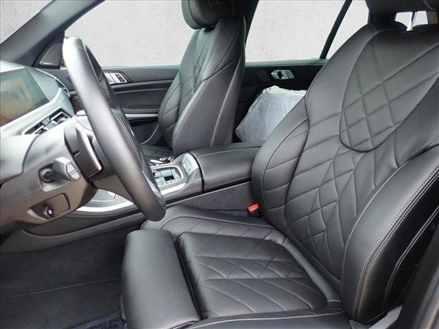 Used 2023 BMW X5 xDrive40i w/ Premium Package image 9