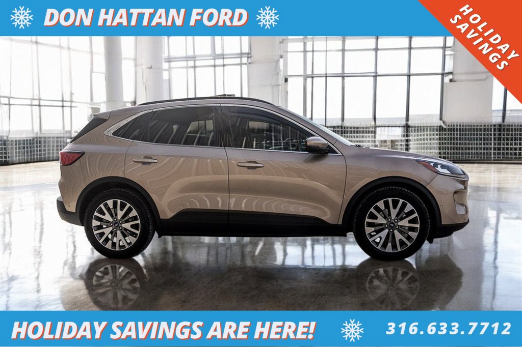 Used 2020 Ford Escape Titanium image 33