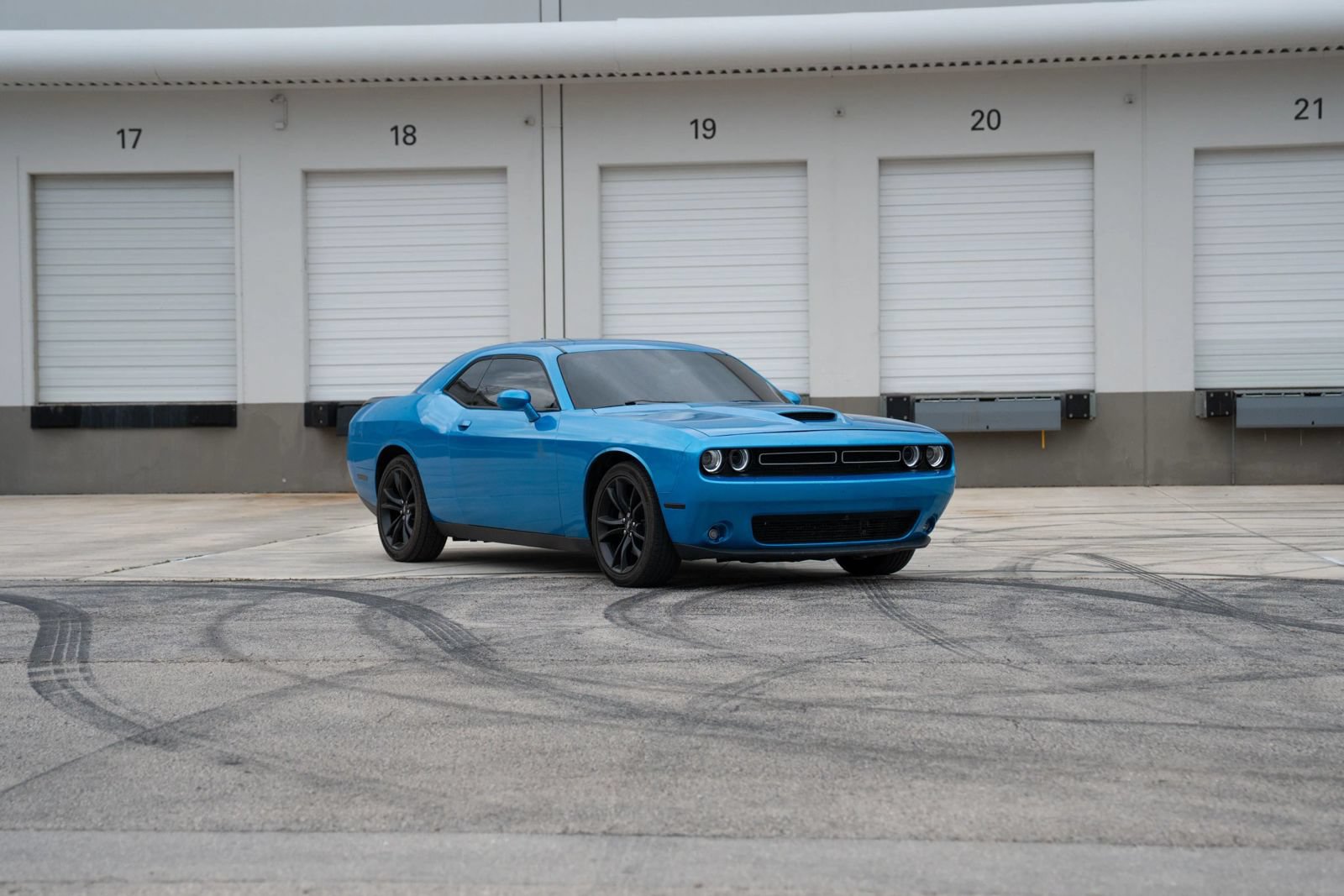 Used 2018 Dodge Challenger SXT Plus RWD image 6