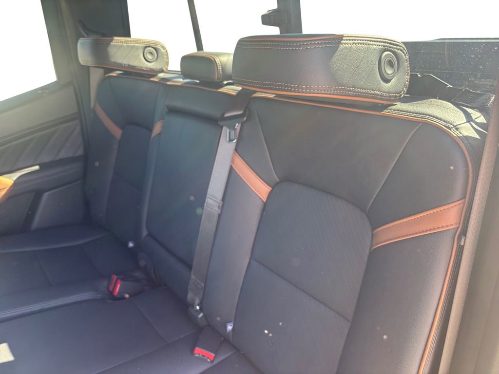 Certified 2024 GMC Canyon AT4 w/ AT4 Premium Package image 13