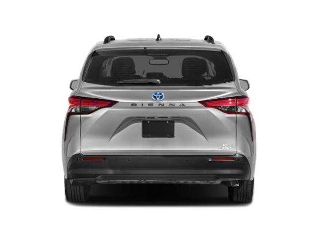 Used 2024 Toyota Sienna XLE FWD image 5