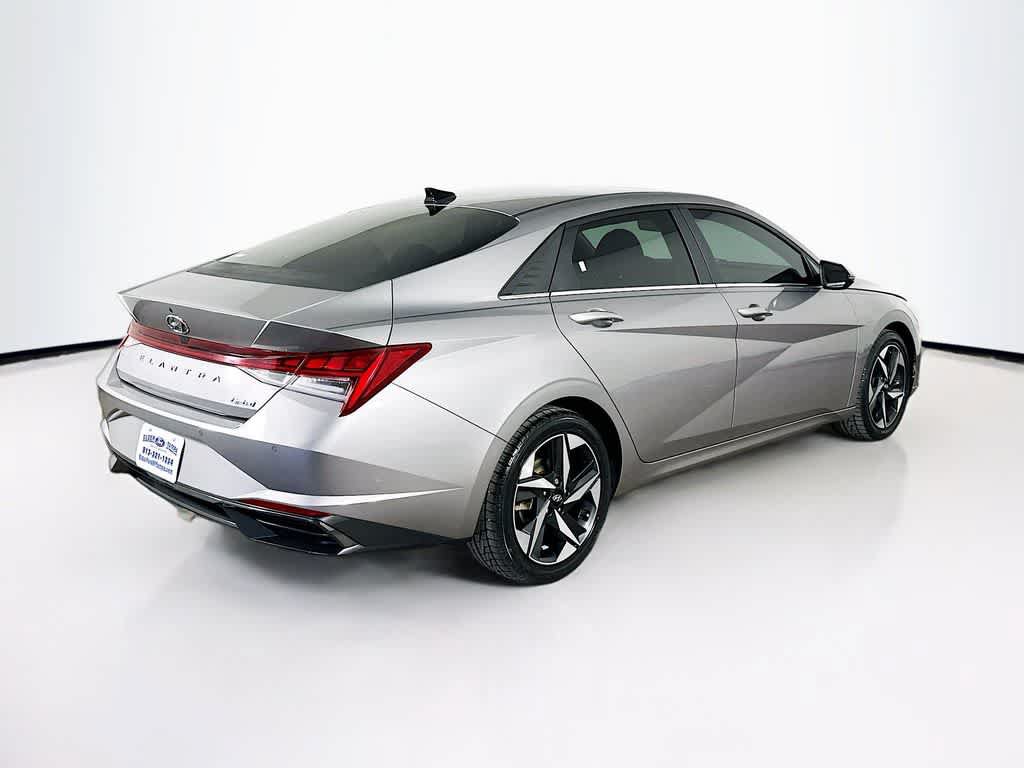 Used 2022 Hyundai Elantra Limited FWD image 24