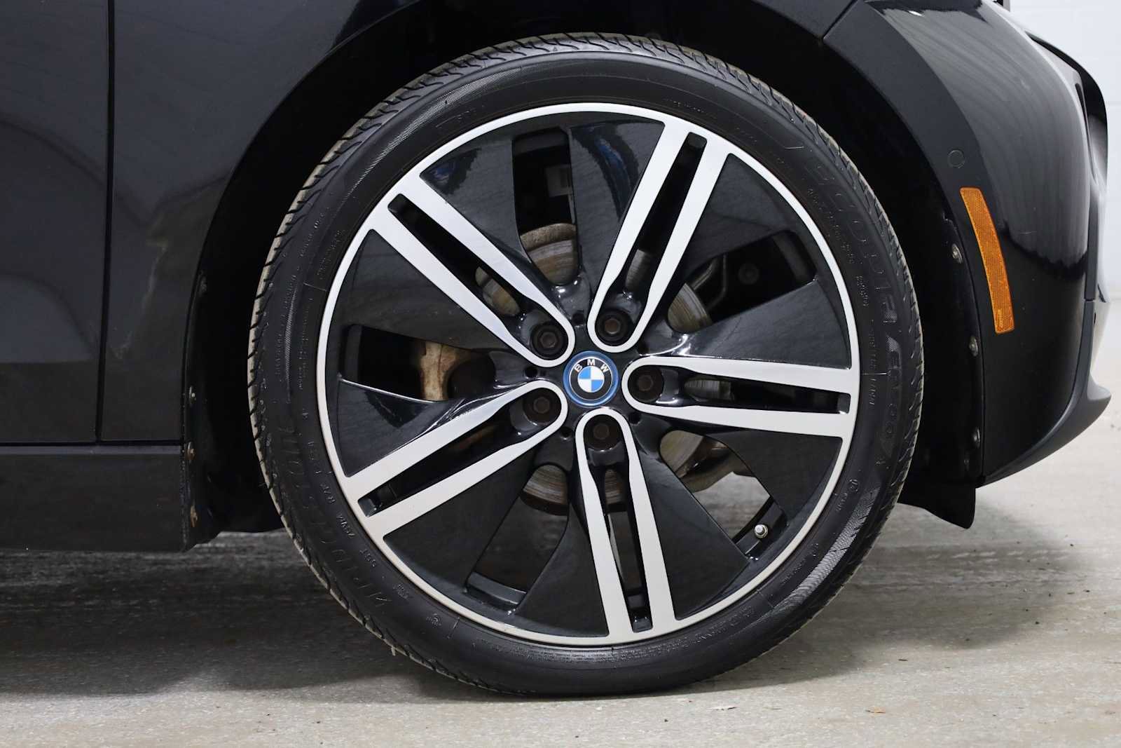 Used 2016 BMW i3 image 12