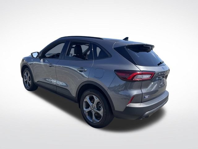 Used 2025 Ford Escape ST-Line Select AWD/4WD image 3