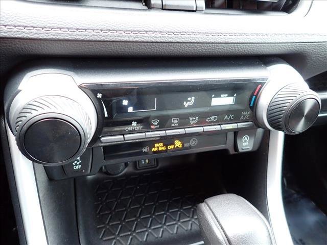 Used 2023 Toyota RAV4 LE image 18