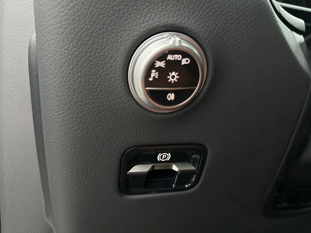 New 2026 Mercedes-Benz GLC 300 4MATIC image 17