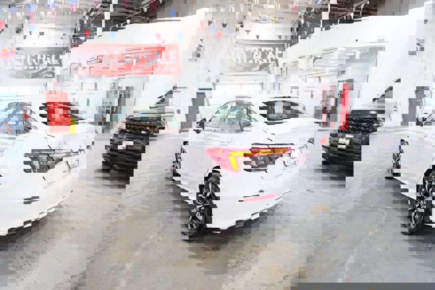 Used 2023 Honda Civic EX image 8