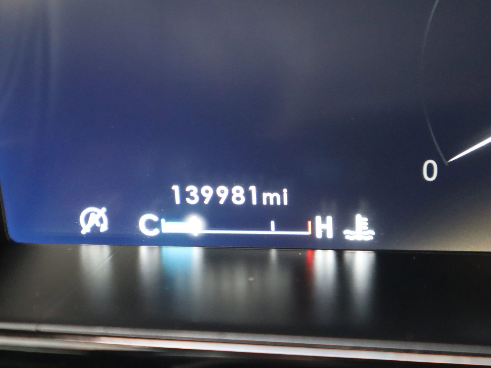 Used 2018 Lincoln Navigator Reserve w/ Technology Package AWD/4WD image 37