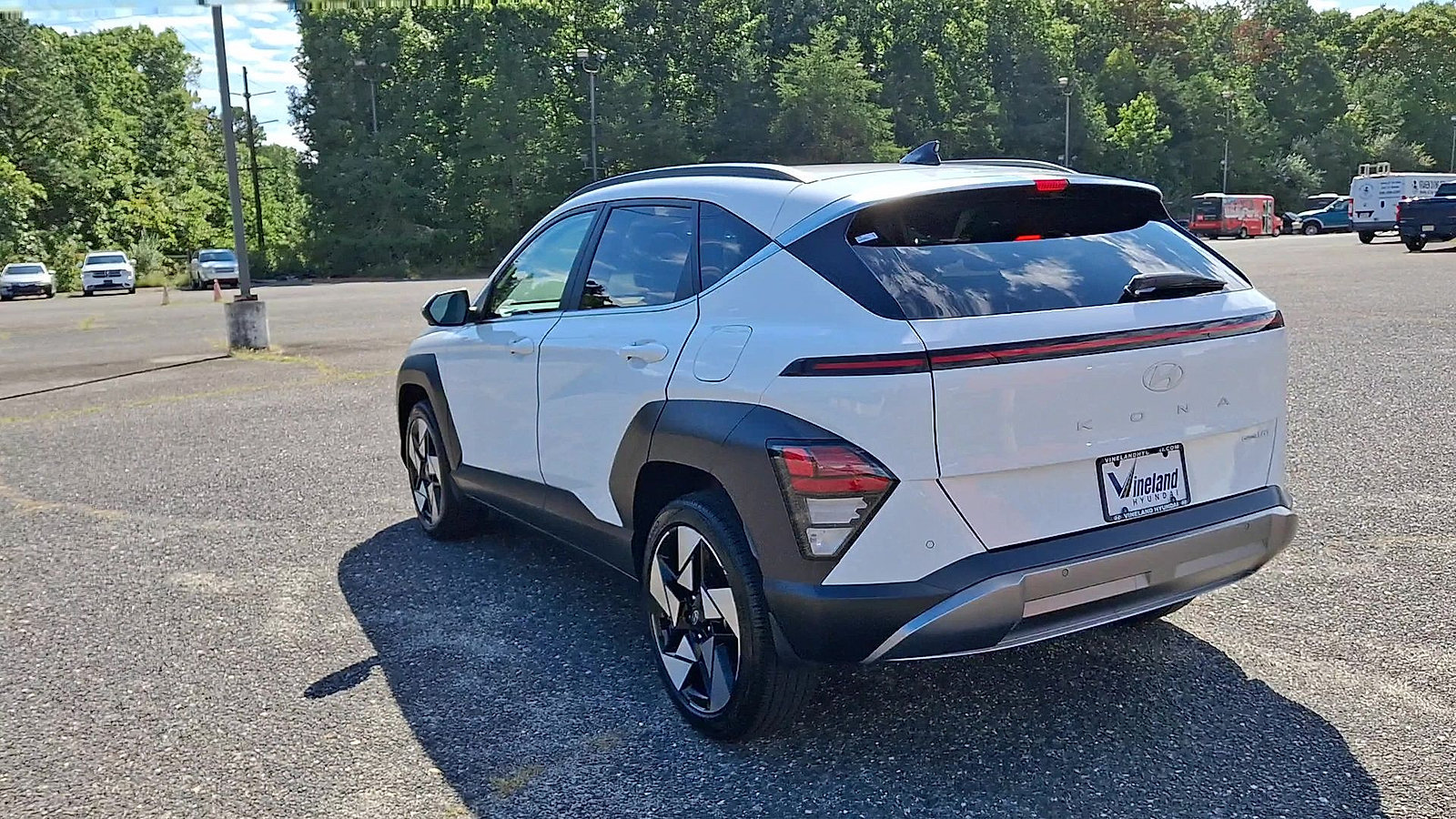 Certified 2024 Hyundai Kona Limited AWD/4WD image 6