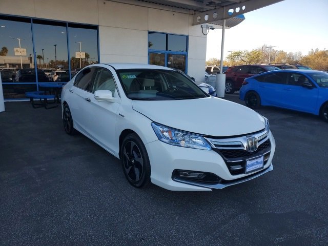 Used 2014 Honda Accord Plug-In Sedan image 1