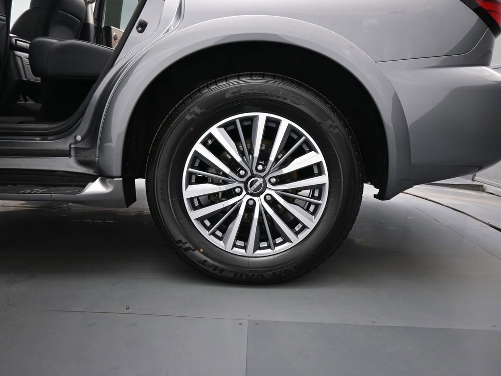 Used 2024 Nissan Armada SL image 26
