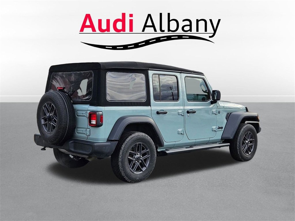 Used 2024 Jeep Wrangler Sport S image 4