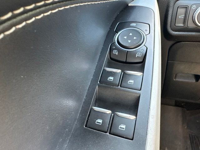 Used 2021 Ford Explorer XLT w/ Equipment Group 202A RWD image 20
