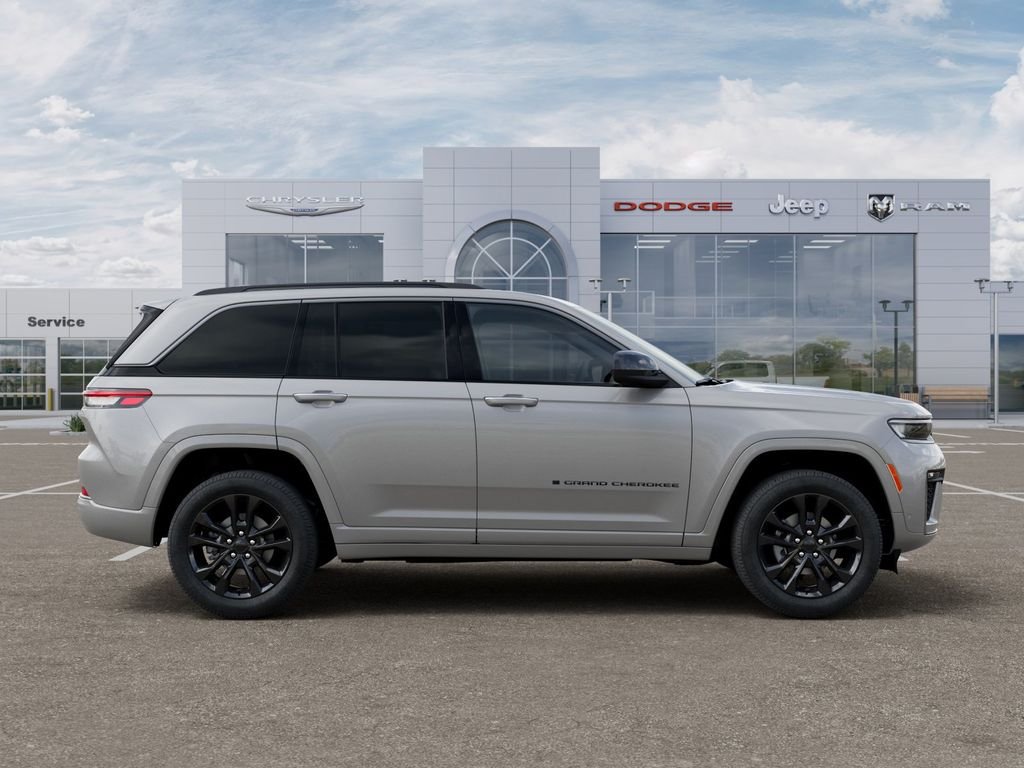 New 2026 Jeep Grand Cherokee Limited AWD/4WD image 22