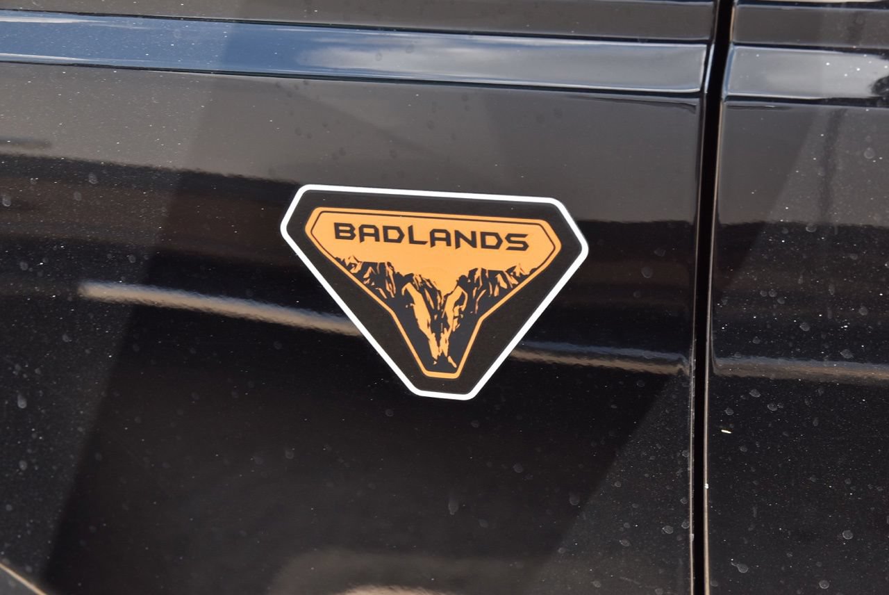 Certified 2022 Ford Bronco Badlands AWD/4WD image 11