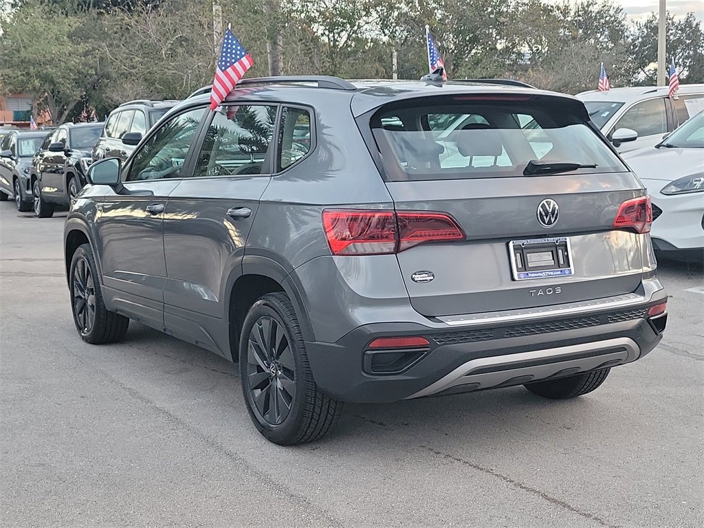 Certified 2024 Volkswagen Taos S image 4
