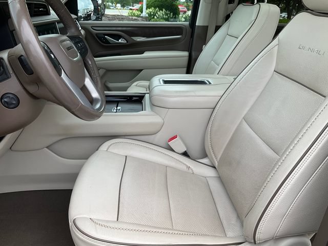 Used 2021 GMC Yukon XL Denali AWD/4WD image 5