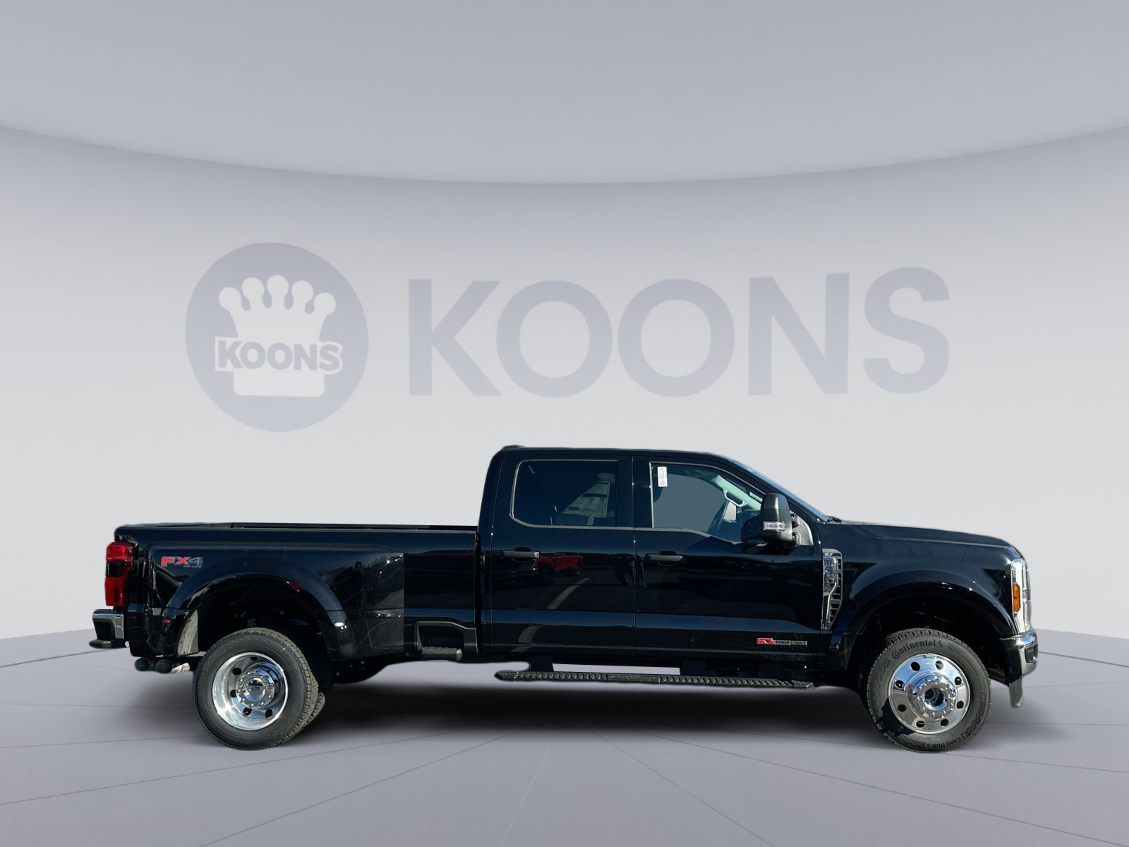 New 2026 Ford F450 XLT w/ 360-Degree Camera Package image 8