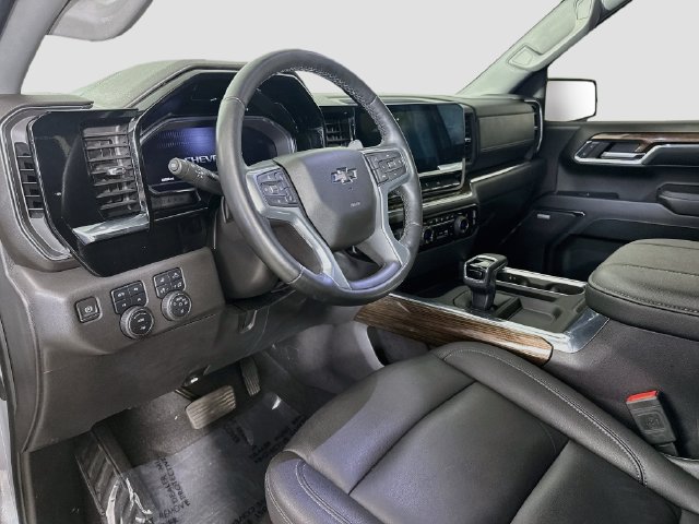 Used 2024 Chevrolet Silverado 1500 RST w/ Convenience Package II AWD/4WD image 22