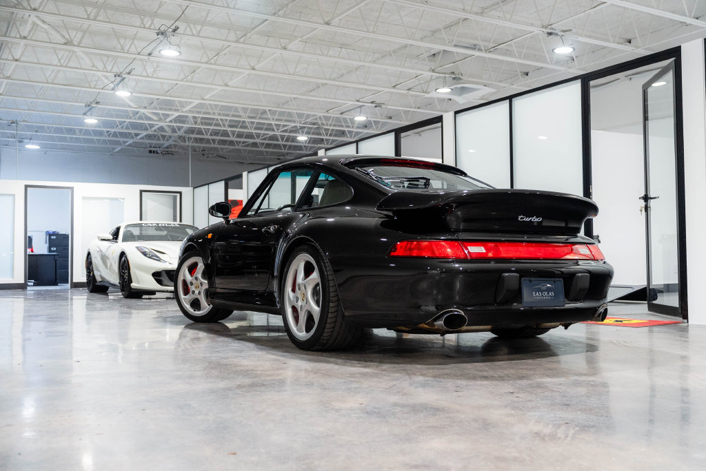 Used 1997 Porsche 911 Turbo AWD/4WD image 30