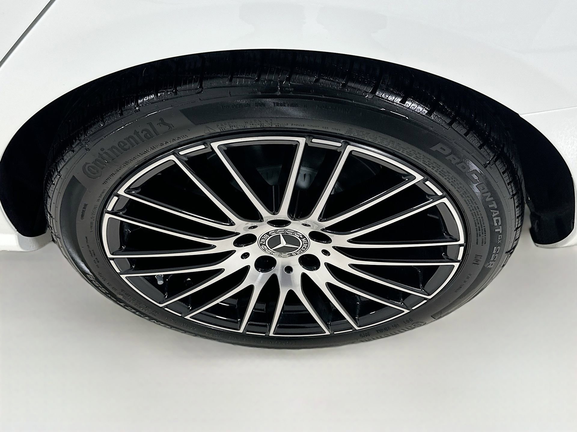 New 2026 Mercedes-Benz C 300 Sedan image 34