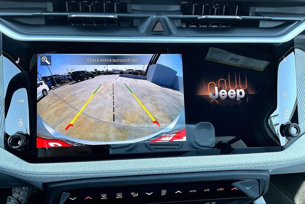 New 2026 Jeep Cherokee Laredo AWD/4WD image 25