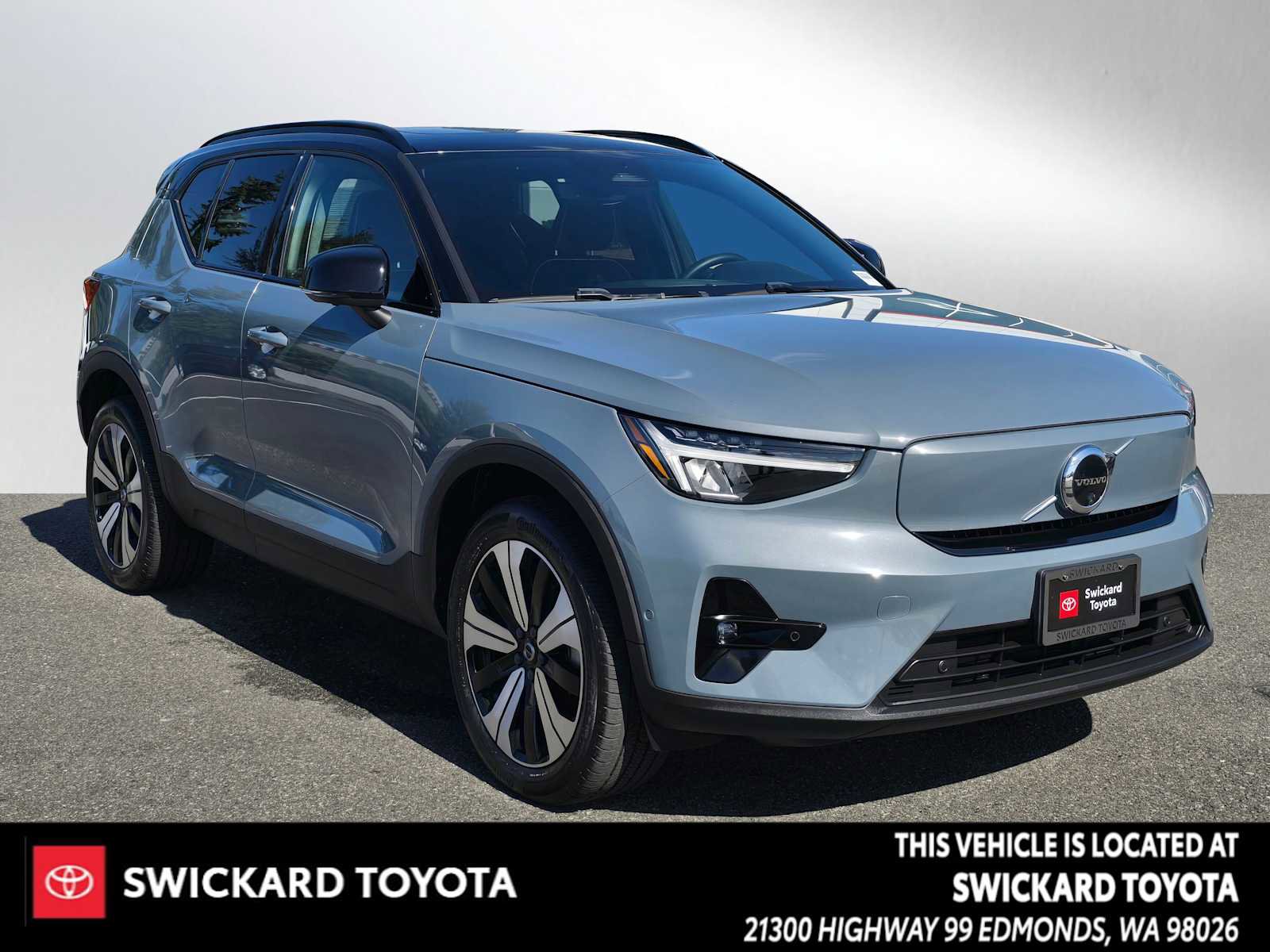 Used 2023 Volvo XC40 Recharge Plus w/ Protection Package Premier