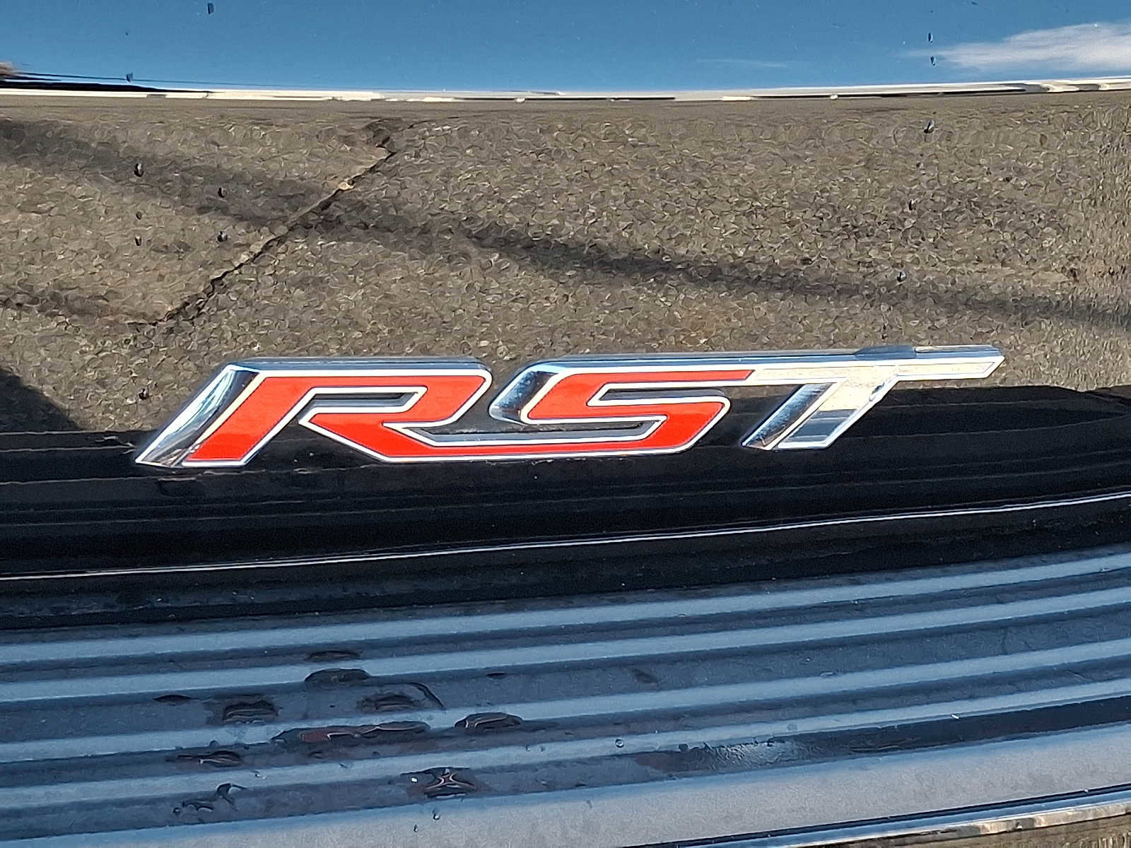 Used 2023 Chevrolet Tahoe RST image 32