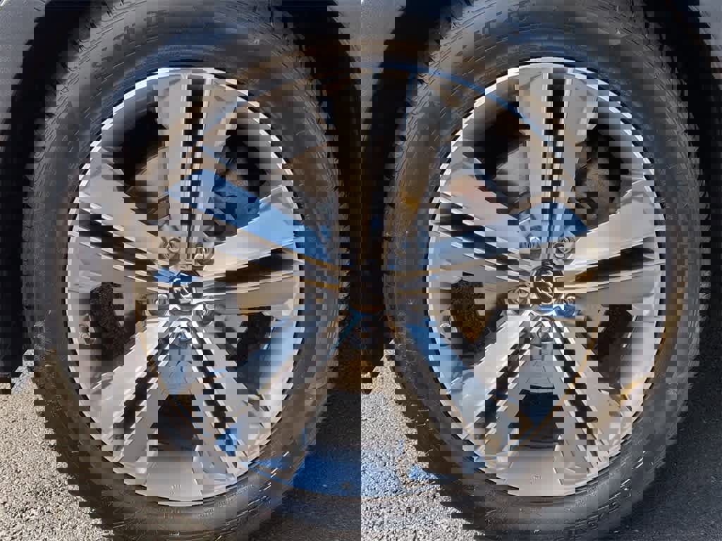 Used 2015 Hyundai Santa Fe GLS w/ Option Group 02 image 14