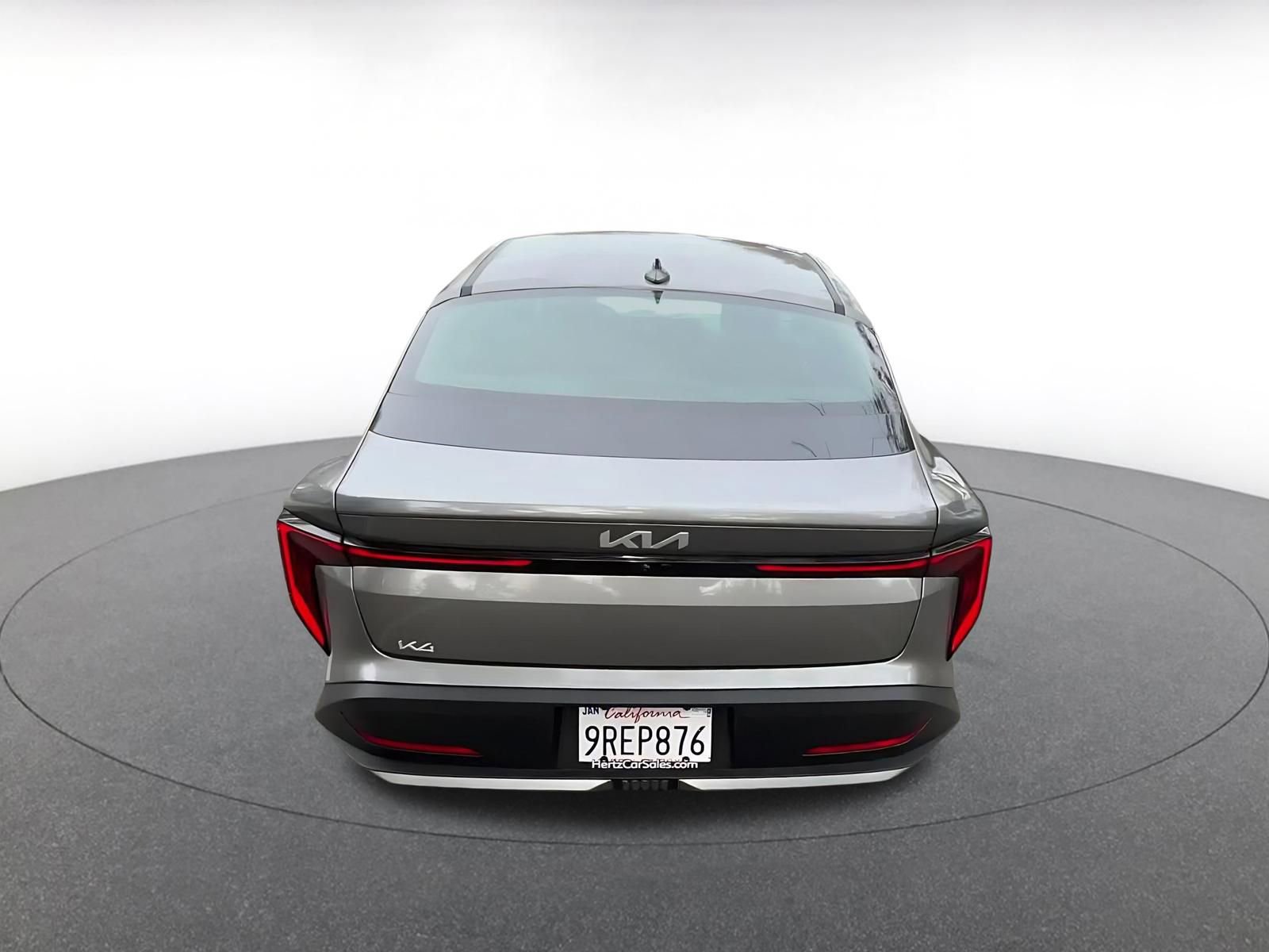 Used 2025 Kia K4 LXS image 12