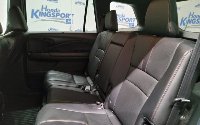 Used 2023 Honda Passport TrailSport image 19