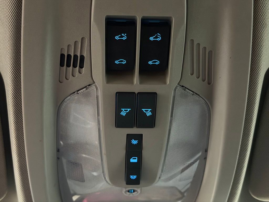 Used 2015 Chevrolet Equinox LT w/ Driver Convenience Package image 27