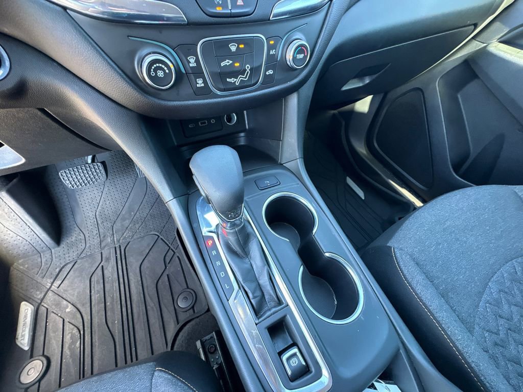 Used 2022 Chevrolet Equinox LT image 31