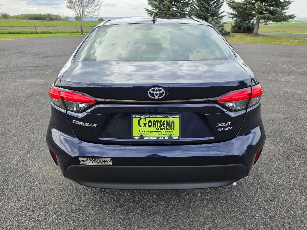 Used 2026 Toyota Corolla XLE FWD image 6