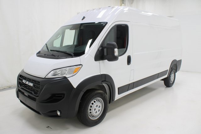 Used 2025 RAM ProMaster 2500 w/ Convenience Group image 18