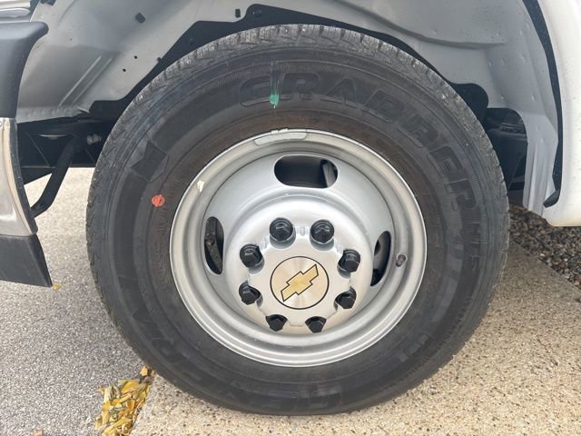 New 2025 Chevrolet Express 3500 Work Van w/ Power Convenience Package image 31