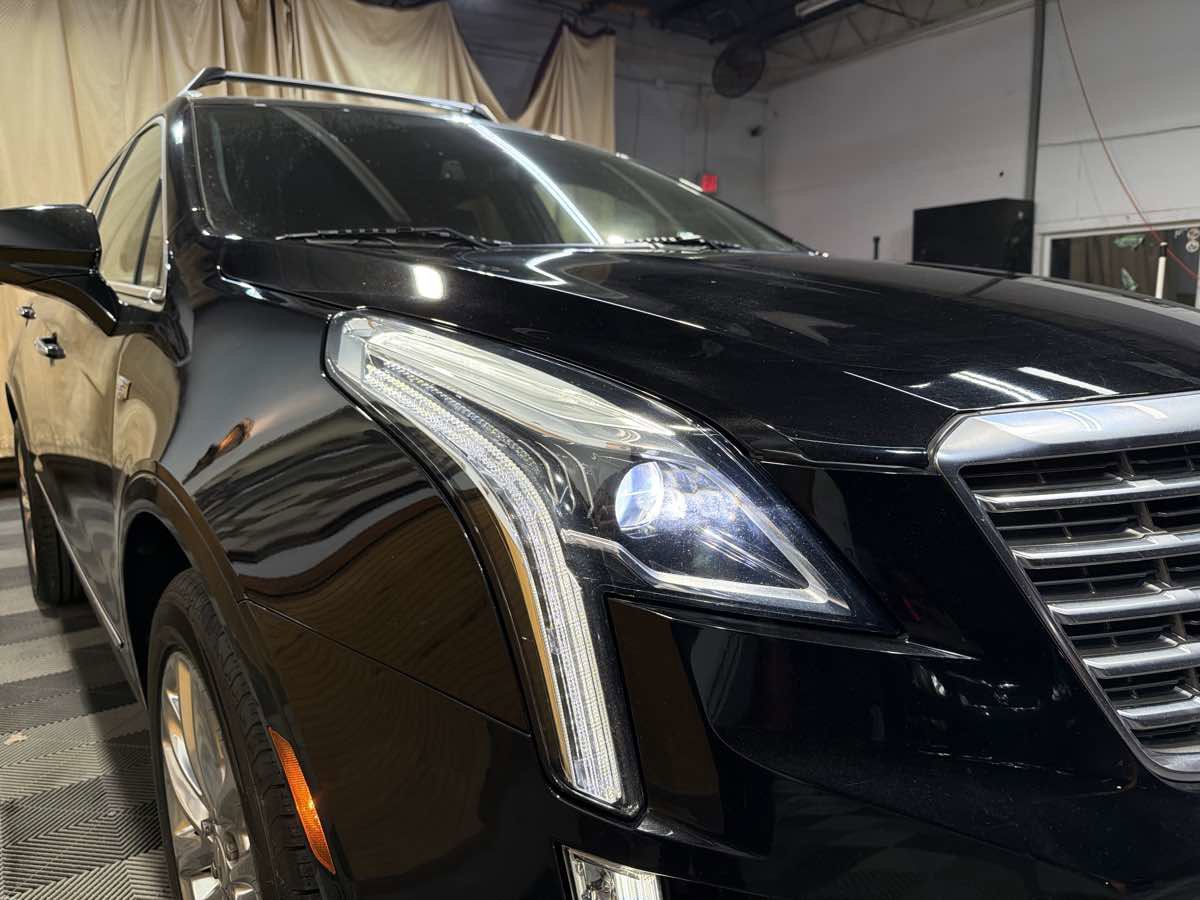 Used 2018 Cadillac XT5 Platinum image 6