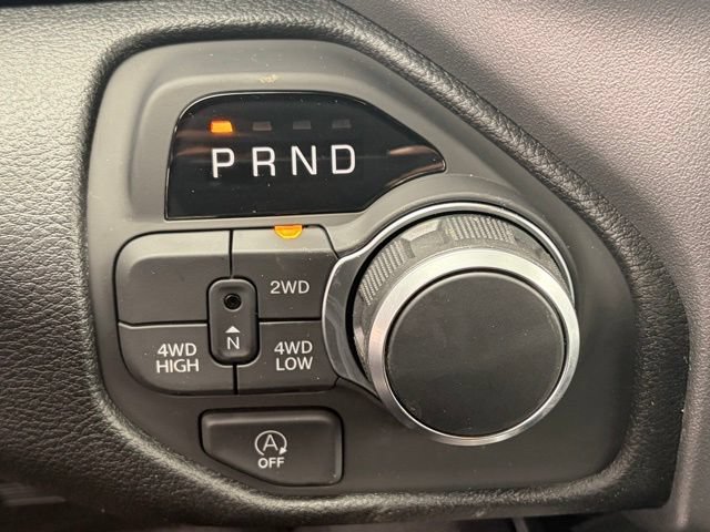 New 2026 RAM 1500 Express AWD/4WD image 19