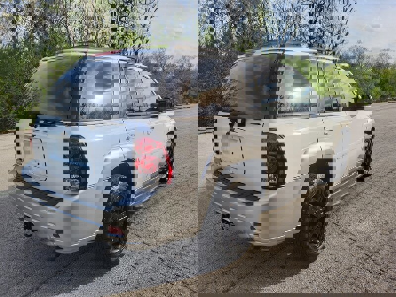 Used 2008 Chevrolet TrailBlazer LT AWD/4WD image 6