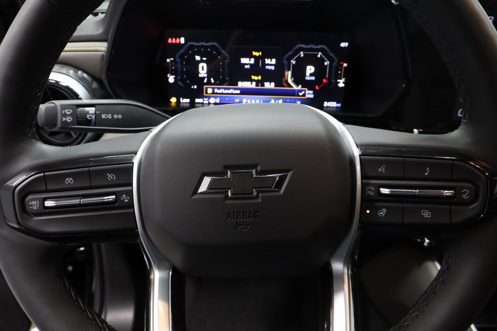 Used 2026 Chevrolet Colorado ZR2 w/ Technology Package image 31