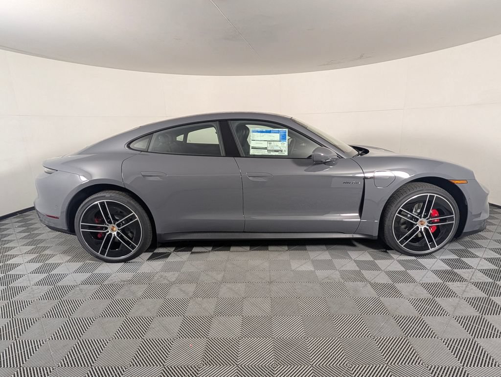 New 2026 Porsche Taycan 4S AWD/4WD image 8