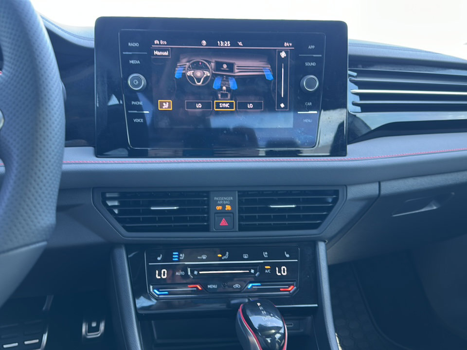 Used 2025 Volkswagen Jetta GLI Autobahn image 29